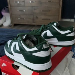 Meet your Posher, Caleb